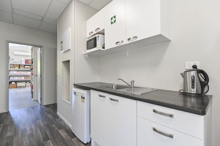 Photo of property in 150 Te Aute Road, Havelock North, 4130