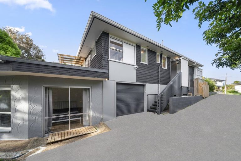 Photo of property in 29 Gladys Avenue, Glenfield, Auckland, 0629