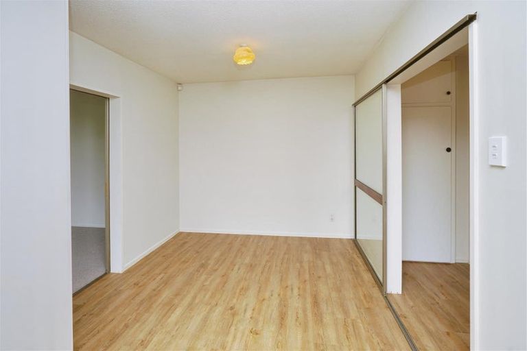 Photo of property in 1 Fernbrook Place, Mairehau, Christchurch, 8013