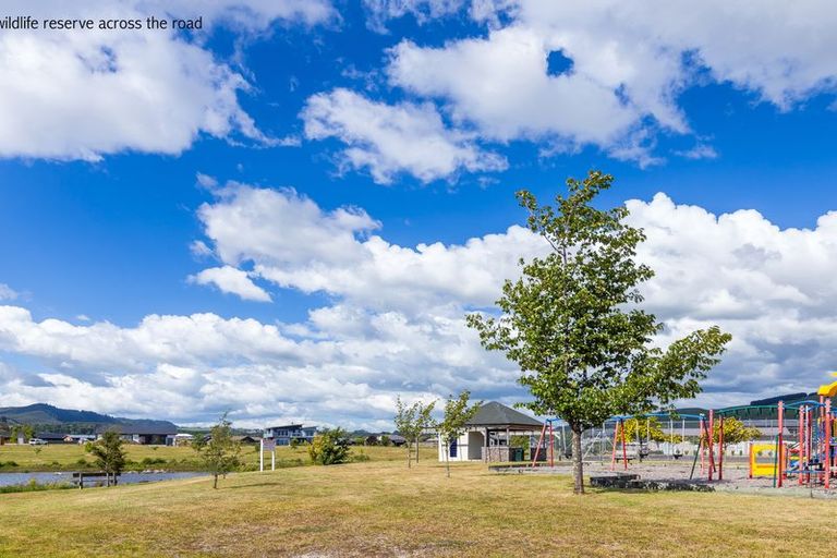 Photo of property in 168 Lisland Drive, Kinloch, Taupo, 3377