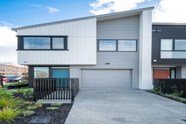 Photo of property in 14 David Carnegie Road, Hobsonville, Auckland, 0616