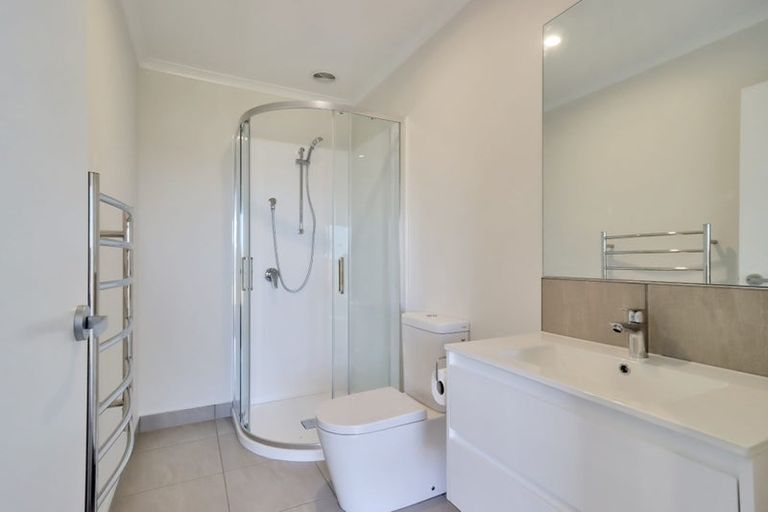 Photo of property in 43 Waruhia Crescent, Rototuna North, 3281