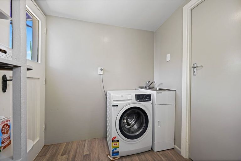 Photo of property in 16 Pukeko Street, Frankton, Hamilton, 3204