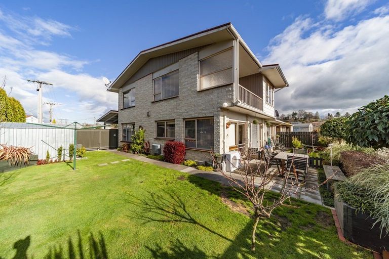 Photo of property in 12 Church Lane, Waipukurau, 4200