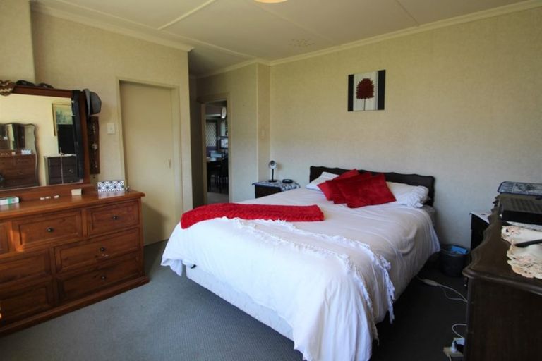 Photo of property in 35 Hull Street, Riversdale, 9776