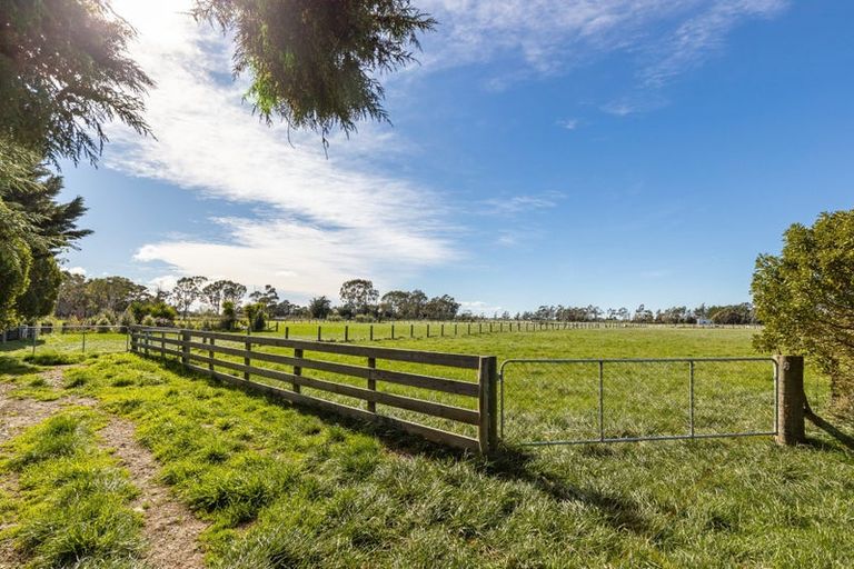 Photo of property in 92 Beacon Road, Dillons Point, Blenheim, 7273