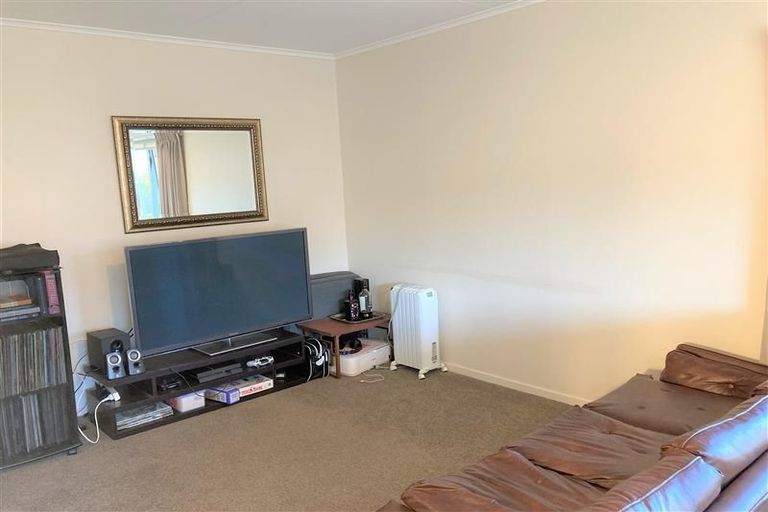 Photo of property in 19a Wheturangi Road, Greenlane, Auckland, 1051