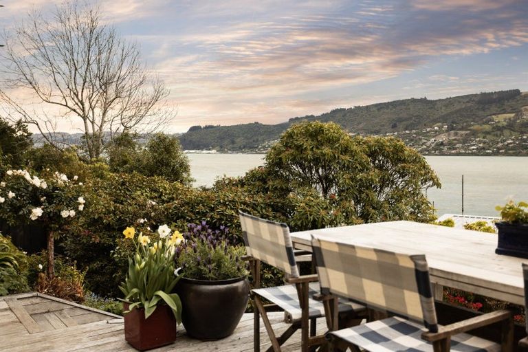 Photo of property in 3 Rosehill Road, Macandrew Bay, Dunedin, 9077