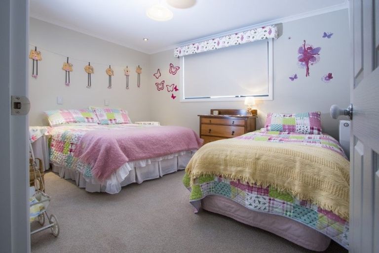 Photo of property in 1 Ash Lane, Cromwell, 9310