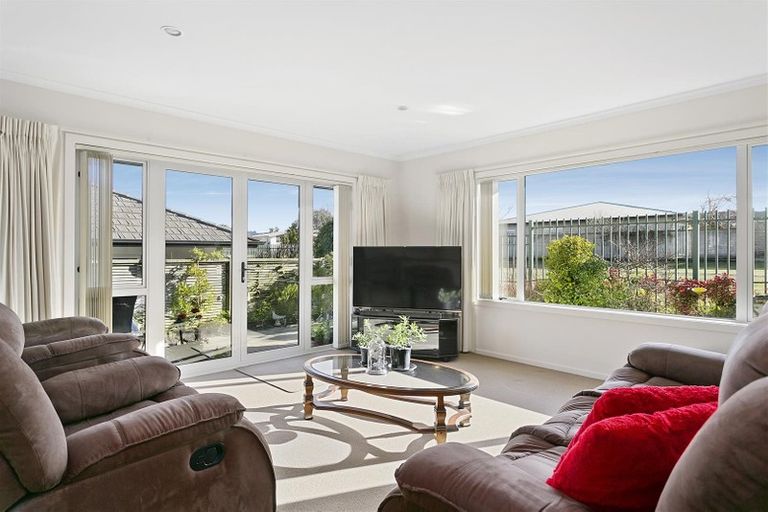 Photo of property in Acacia Court, 3/2 Jarden Mile, Nukuhau, Taupo, 3330