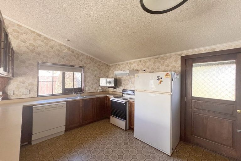 Photo of property in 390a Fergusson Drive, Heretaunga, Upper Hutt, 5018