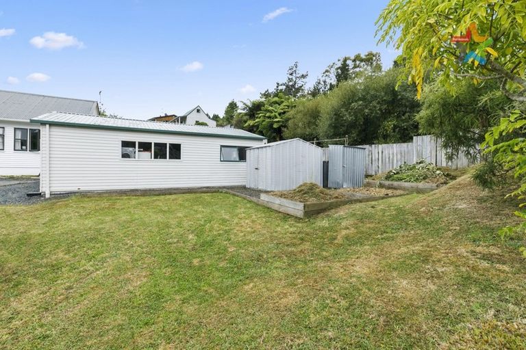 Photo of property in 1/9 Montgomery Street, Stokes Valley, Lower Hutt, 5019