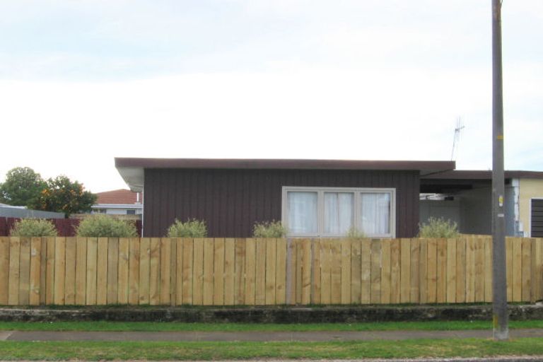 Photo of property in 31 Cranby Crescent, Onekawa, Napier, 4110