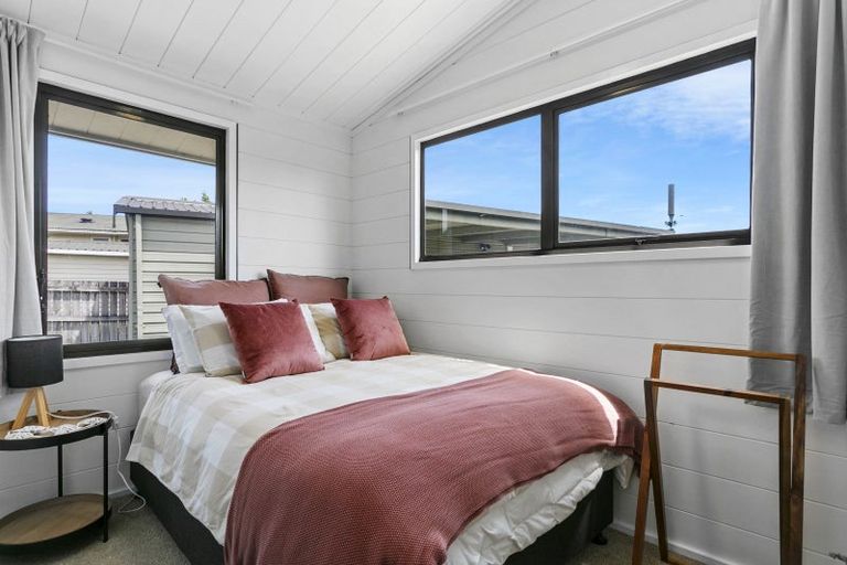 Photo of property in 7 Grace Crescent, Richmond Heights, Taupo, 3330