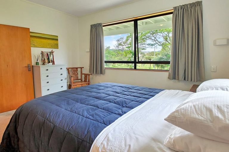 Photo of property in 231 Tukere Drive, Whangamata, 3620