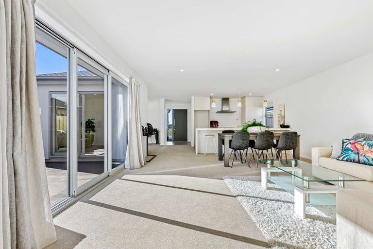 Photo of property in 7 Cousins Street, Woodend, 7691