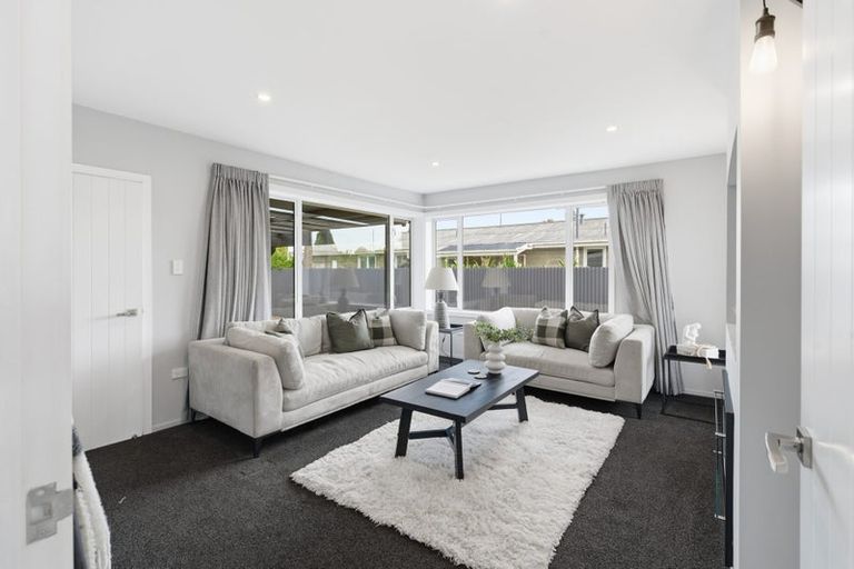 Photo of property in 77 Neill Street, Hornby, Christchurch, 8042