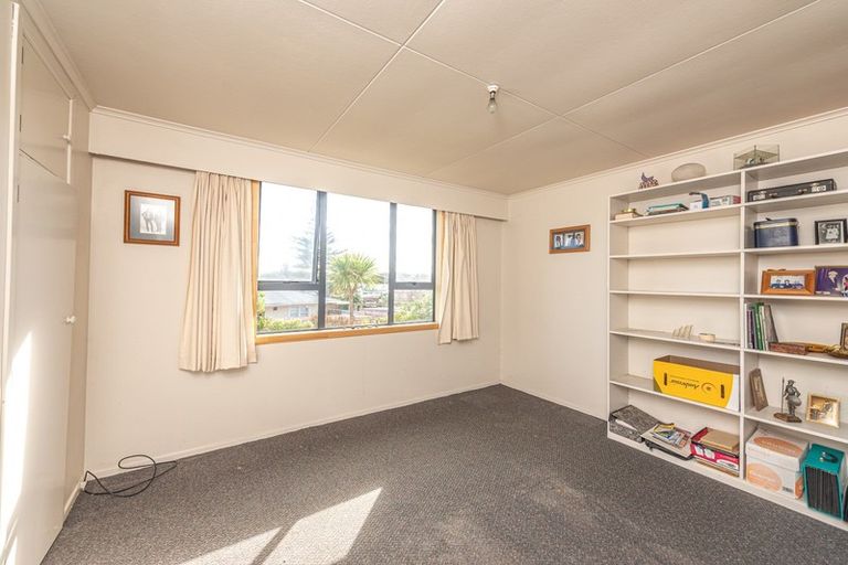 Photo of property in 43b Bamber Street, Castlecliff, Whanganui, 4501