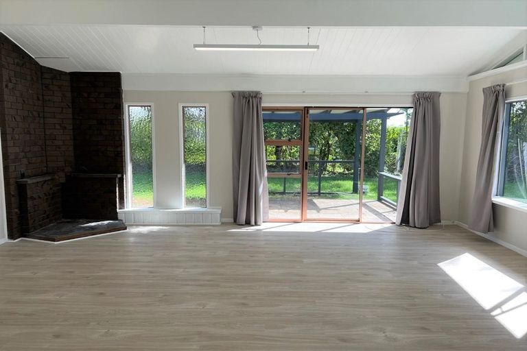 Photo of property in 123 Waiuku Road, Pukekohe, 2678