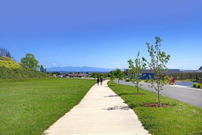 Photo of property in 25 Greenway Crescent, Hope, Richmond, 7020