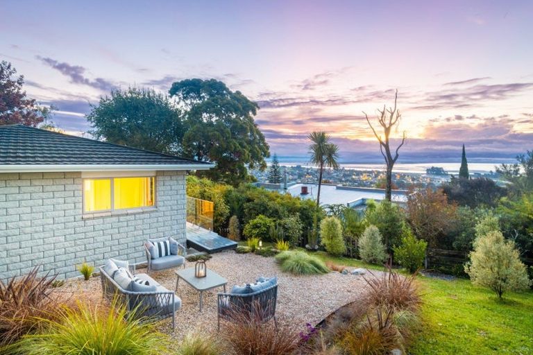 Photo of property in 72a Tosswill Road, Tahunanui, Nelson, 7011