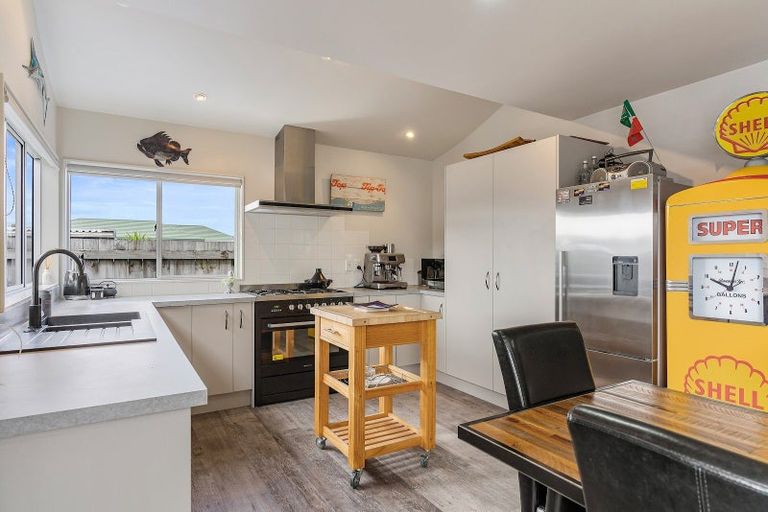 Photo of property in 228a Chartwell Avenue, Whangamata, 3620