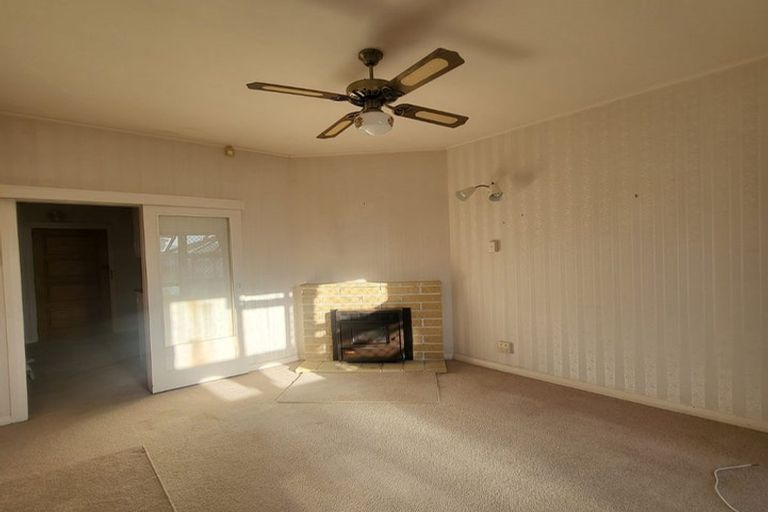 Photo of property in 95 Riverside Drive, Waiwhetu, Lower Hutt, 5010