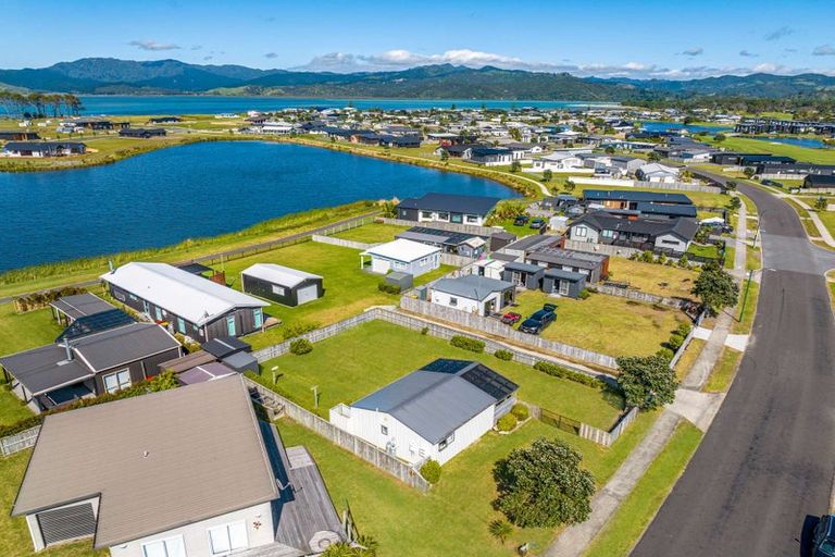 Photo of property in 184 Ngaio Drive, Matarangi, Whitianga, 3592