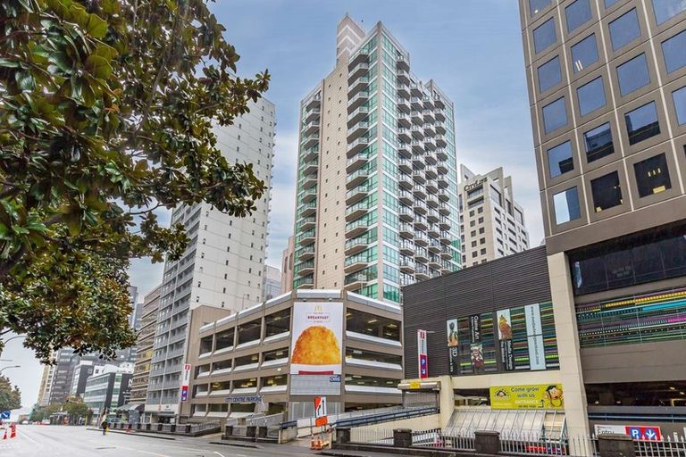 Photo of property in City Gardens Apartments, 18c/76 Albert Street, Auckland Central, Auckland, 1010