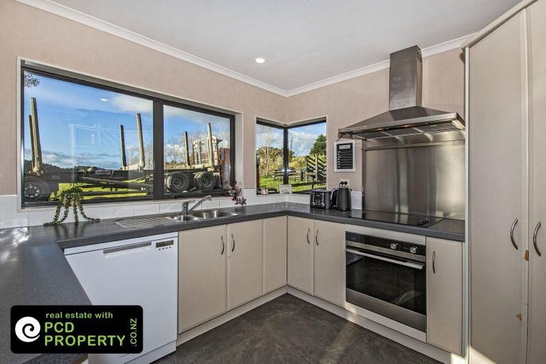 Photo of property in 84 Valley View Road, Otaika, Whangarei, 0170
