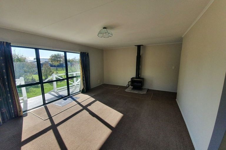 Photo of property in 80 Regent Street, Martinborough, 5711