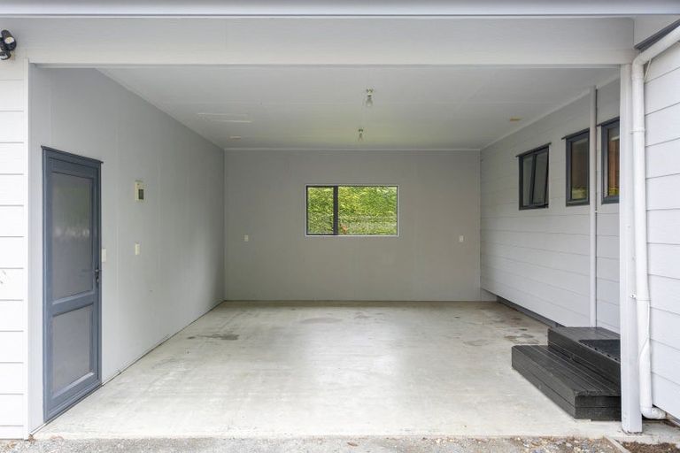 Photo of property in 4 Yasmin Lane, Kinloch, Taupo, 3377