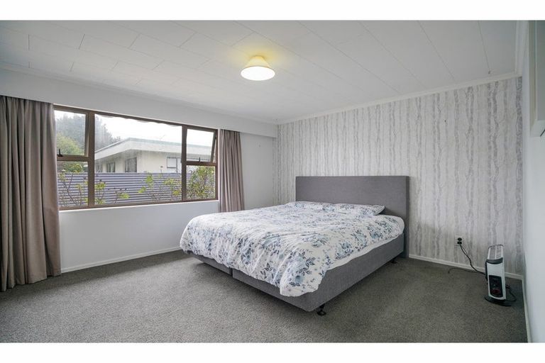 Photo of property in 8 Myers Street, Waikiwi, Invercargill, 9810