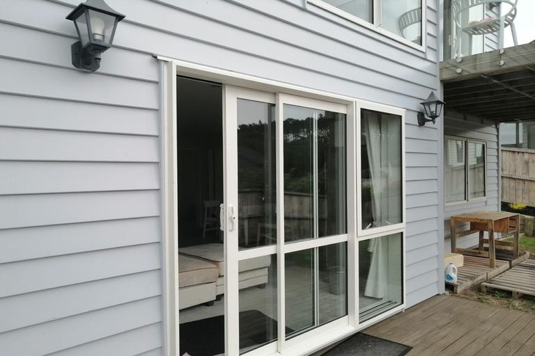 Photo of property in 57 Golden Morning Drive, Albany Heights, Auckland, 0632