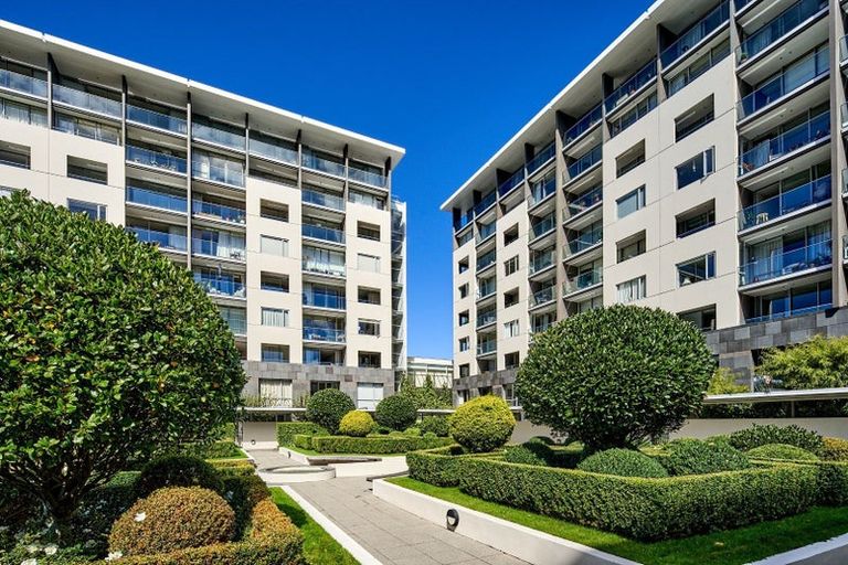 Photo of property in Sanctum Apartments, 34/10b Ebor Street, Te Aro, Wellington, 6011