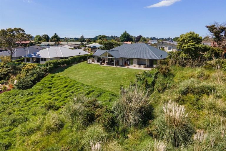 Photo of property in 13 Riverside Place, Katikati, 3129