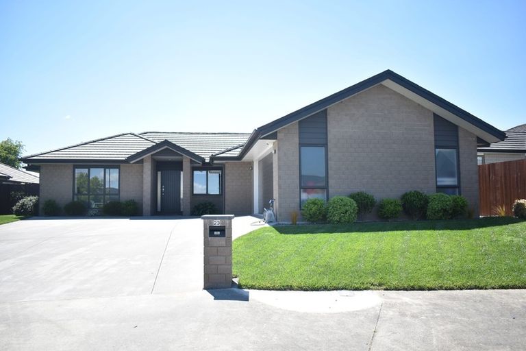 Photo of property in 23 Beaufort Place, Flagstaff, Hamilton, 3210