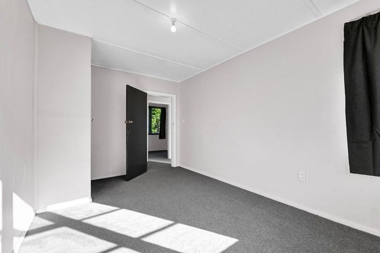 Photo of property in 53 Fairfield Road, Hawera, 4610