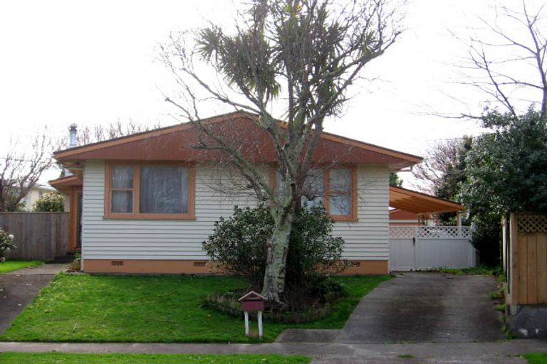 Photo of property in 3 Buick Crescent, Awapuni, Palmerston North, 4412