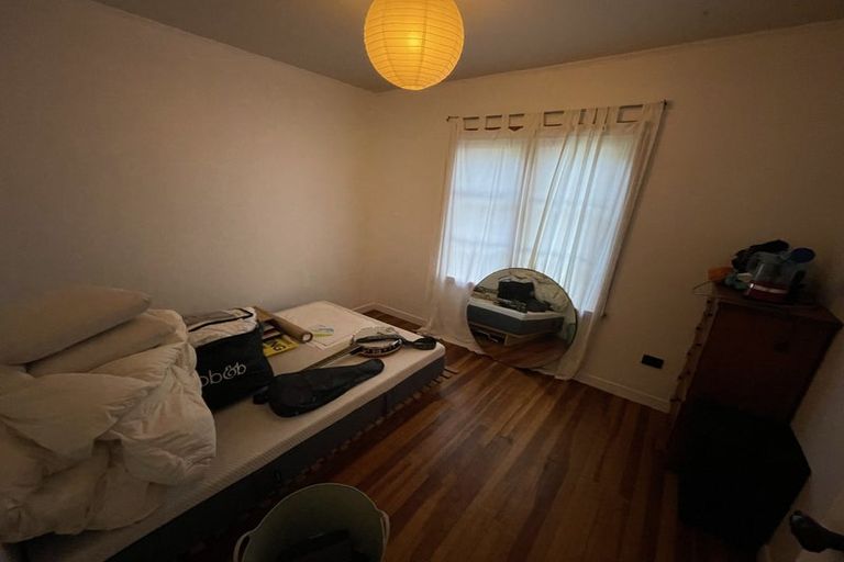 Photo of property in 63 Airlie Road, Plimmerton, Porirua, 5026