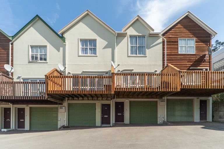 Photo of property in 12/5 Malcolm Lane, Thorndon, Wellington, 6011