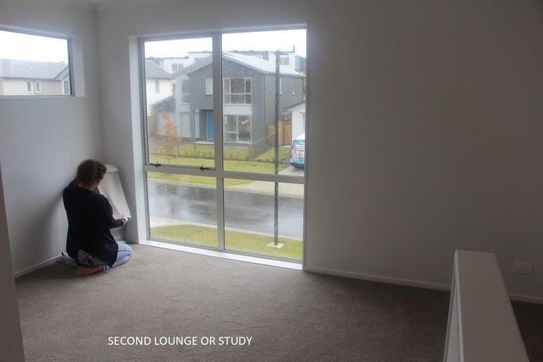 Photo of property in 29 Ambar Ridge Avenue, Massey, Auckland, 0614