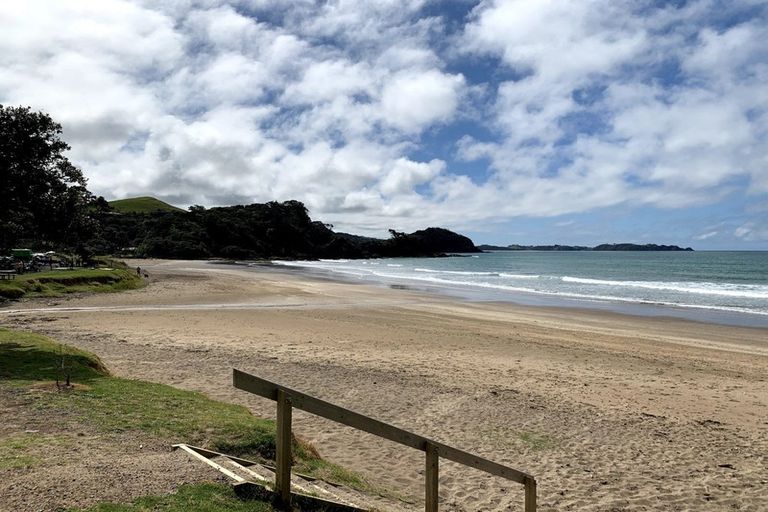 Photo of property in 1305b Matapouri Road, Matapouri, Whangarei, 0173