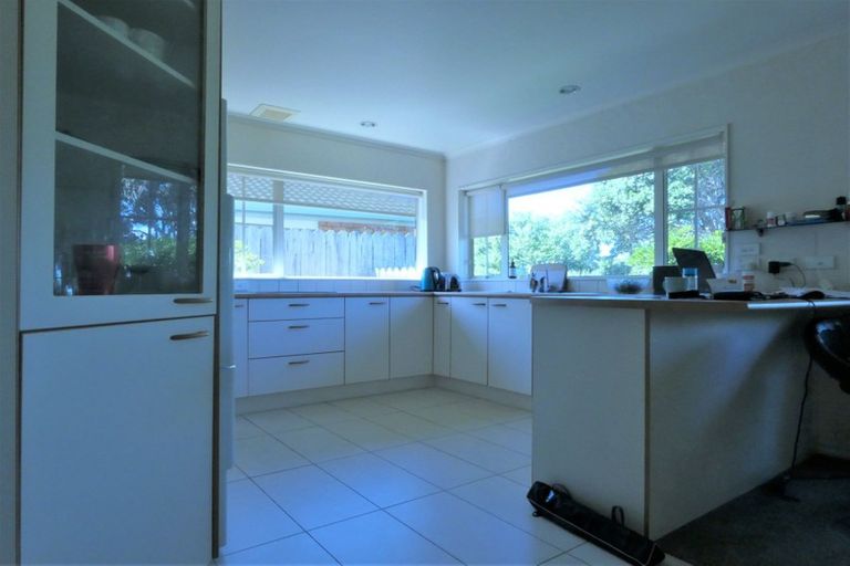 Photo of property in 37 Kensington Terrace, Gulf Harbour, Whangaparaoa, 0930