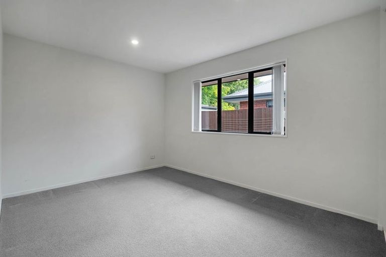 Photo of property in 520 Mairehau Road, Parklands, Christchurch, 8083