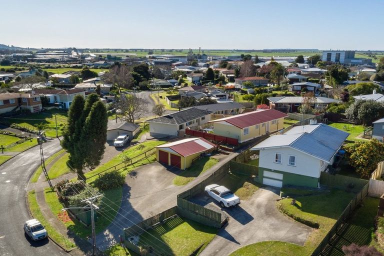Photo of property in 10 Valley Road, Te Puke, 3119