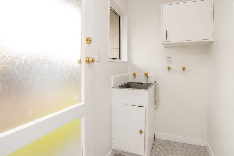 Photo of property in 1/20 Hilton Grove, Kelvin Grove, Palmerston North, 4414