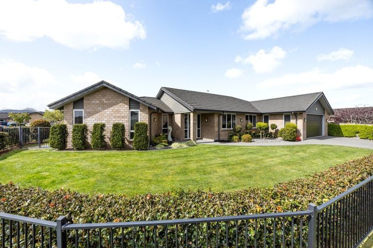 Photo of property in 18 Moonlight Drive, Rototuna North, Hamilton, 3210