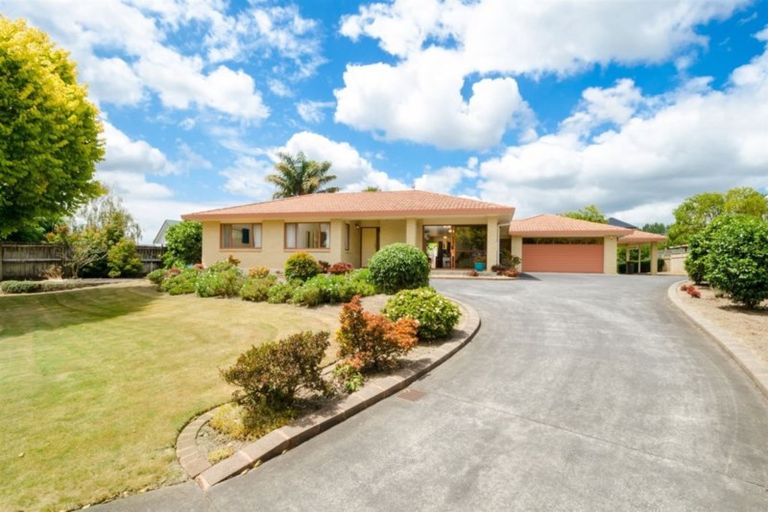 Photo of property in 24 Sunny Crescent, Huapai, Kumeu, 0810