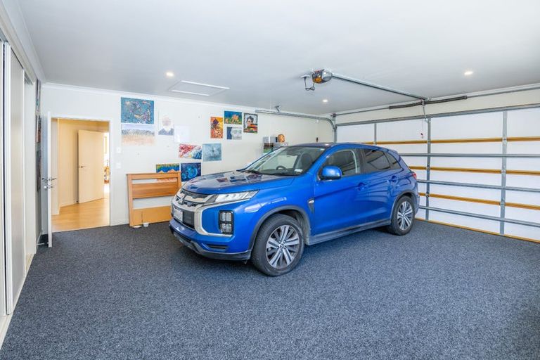 Photo of property in 4 Oak Ridge Drive, Te Awamutu, 3800